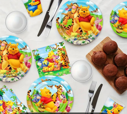 Kit déco à thème - Winnie L'ourson - édition spécial figurine de personnage de la série Mercredi Run Festif 974