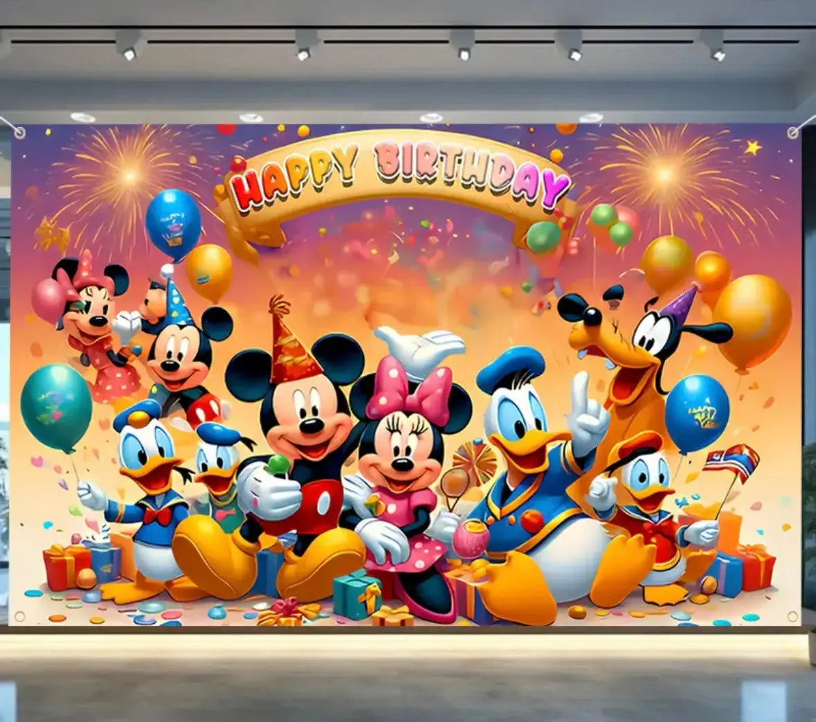 Kit Déco à Thème – Mickey Run Festif 974